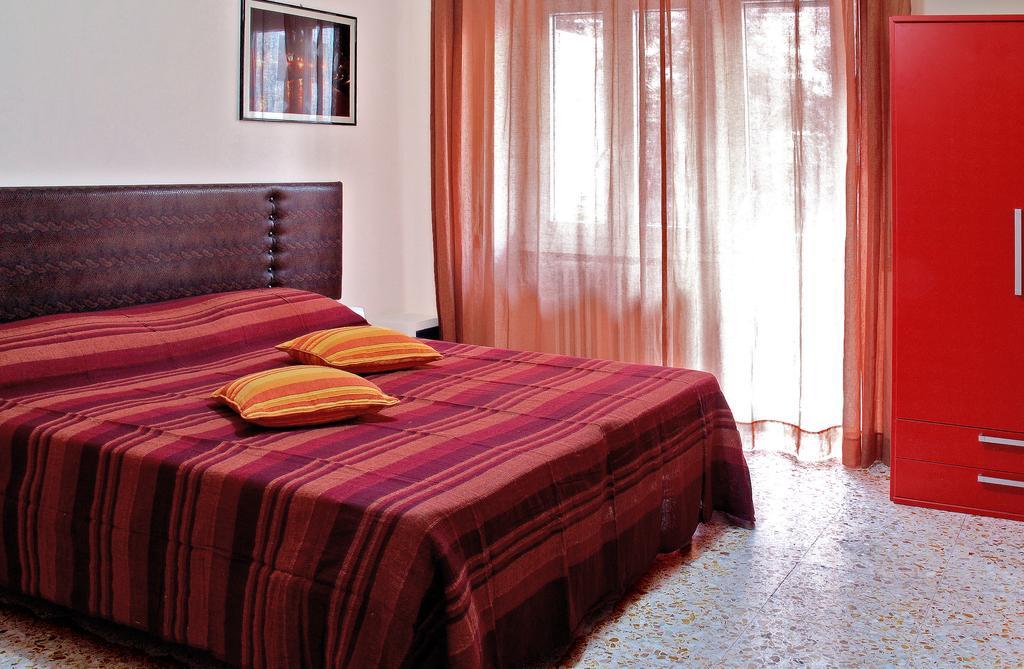 Angolo 2* Roma
